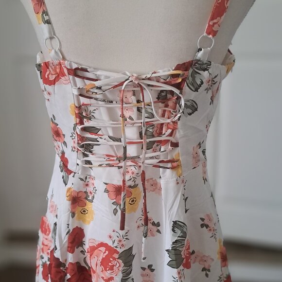 AGYMNX Floral Strap a-line sundress cami midi tie up front lace up back L NWT - Picture 6 of 11